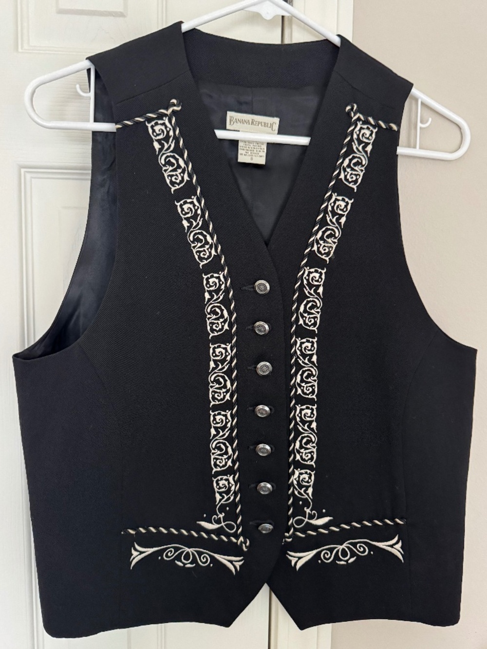 NWOT, BANANA REPUBLIC, CORDING AND EMBROIDERED BLACK VEST